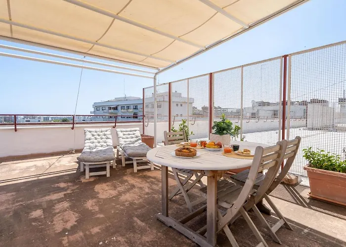 Bright With Terrace & Parking * Bari