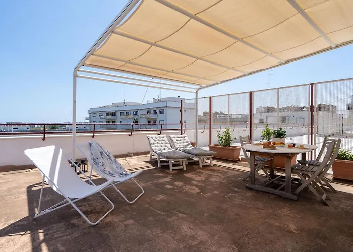 Bright With Terrace & Parking