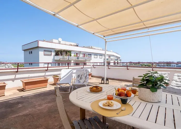 Appartamento Bright With Terrace & Parking Bari