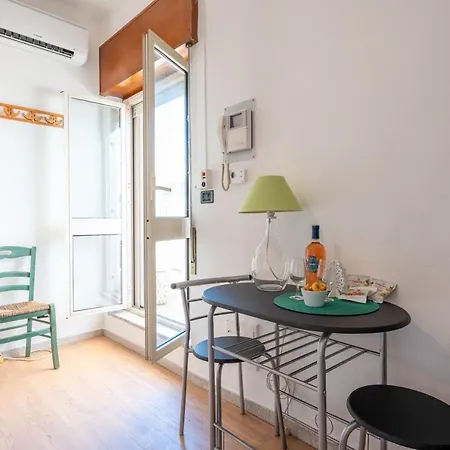 Bright With Terrace & Parking Apartamento