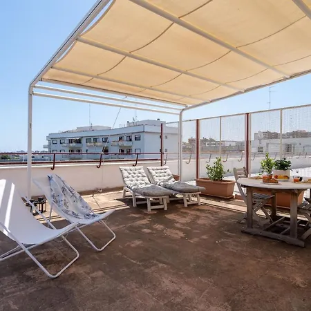 Bright With Terrace & Parking