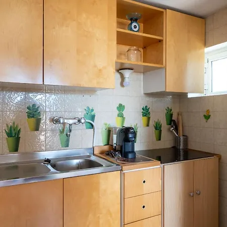 Bright With Terrace & Parking * باري